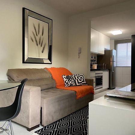 Sinta-Se Em Casa! Ap Novo, Aconchegante E Funcional- Otima Localizacao Apartment Montes Claros Exterior foto