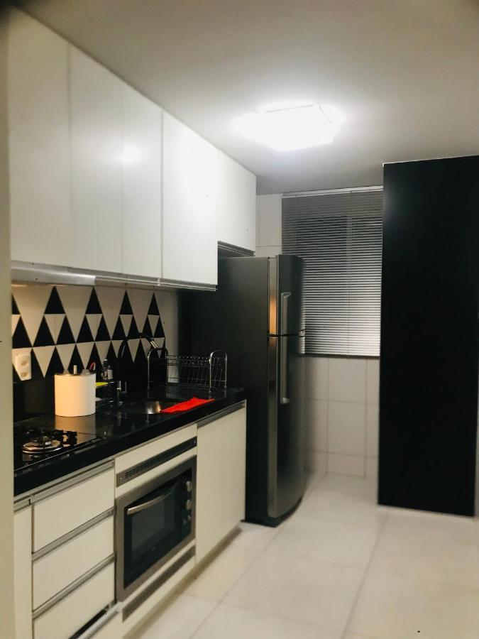 Sinta-Se Em Casa! Ap Novo, Aconchegante E Funcional- Otima Localizacao Apartment Montes Claros Exterior foto